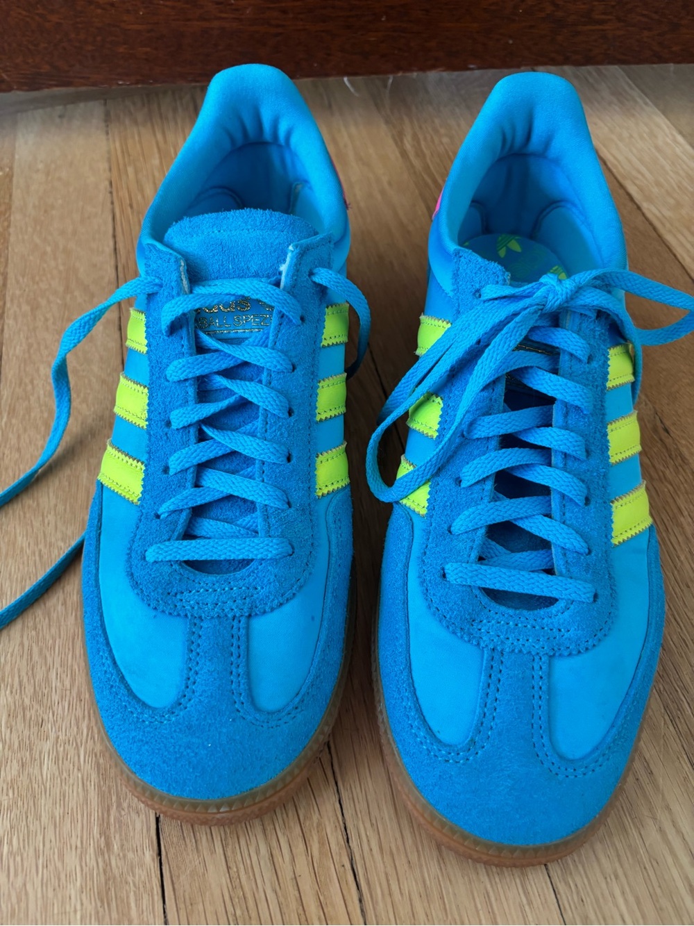 adidas Spezial Turquoise Sneakers with Neon Yellow Stripes & Pink Heel - Picture 6 of 7
